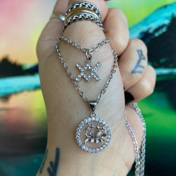 βοΈ AQUARIUS zodiac sign double layer stainless steel & cubic zirconia necklace - Picture 6 of 13